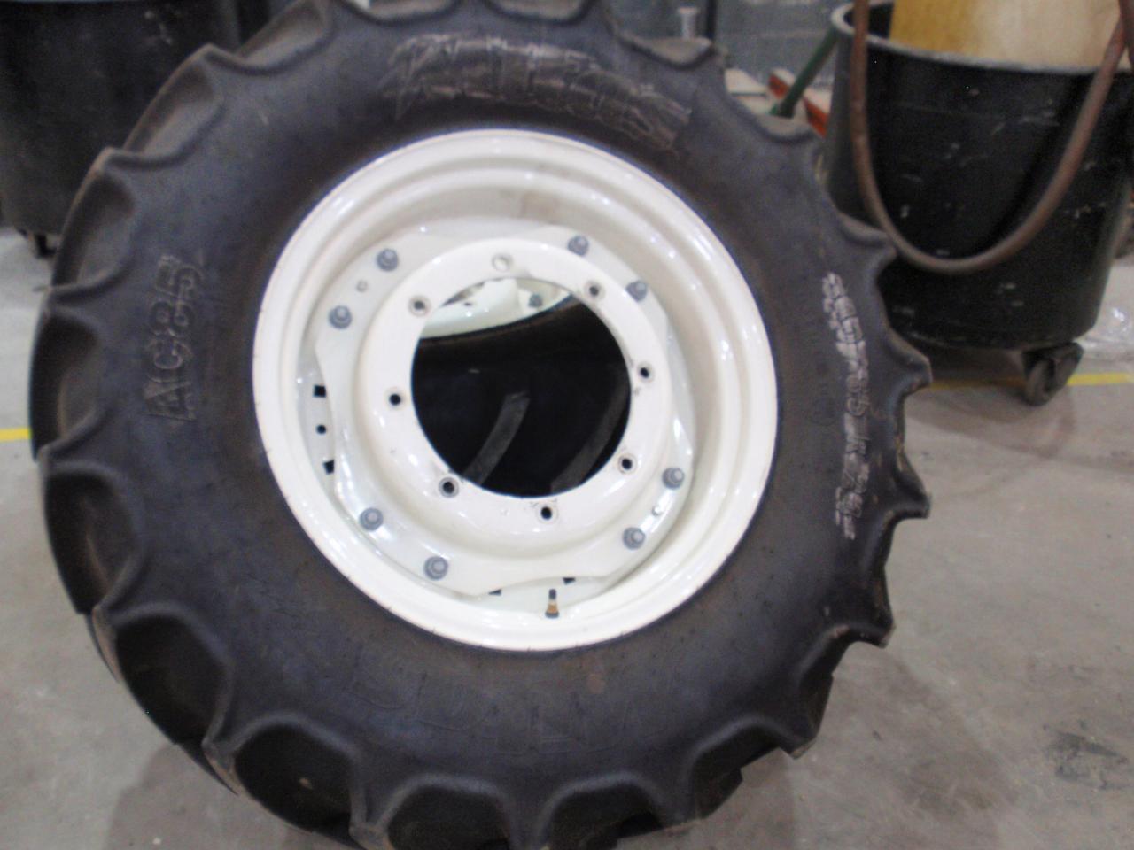 Mitas AC70 380/70R24