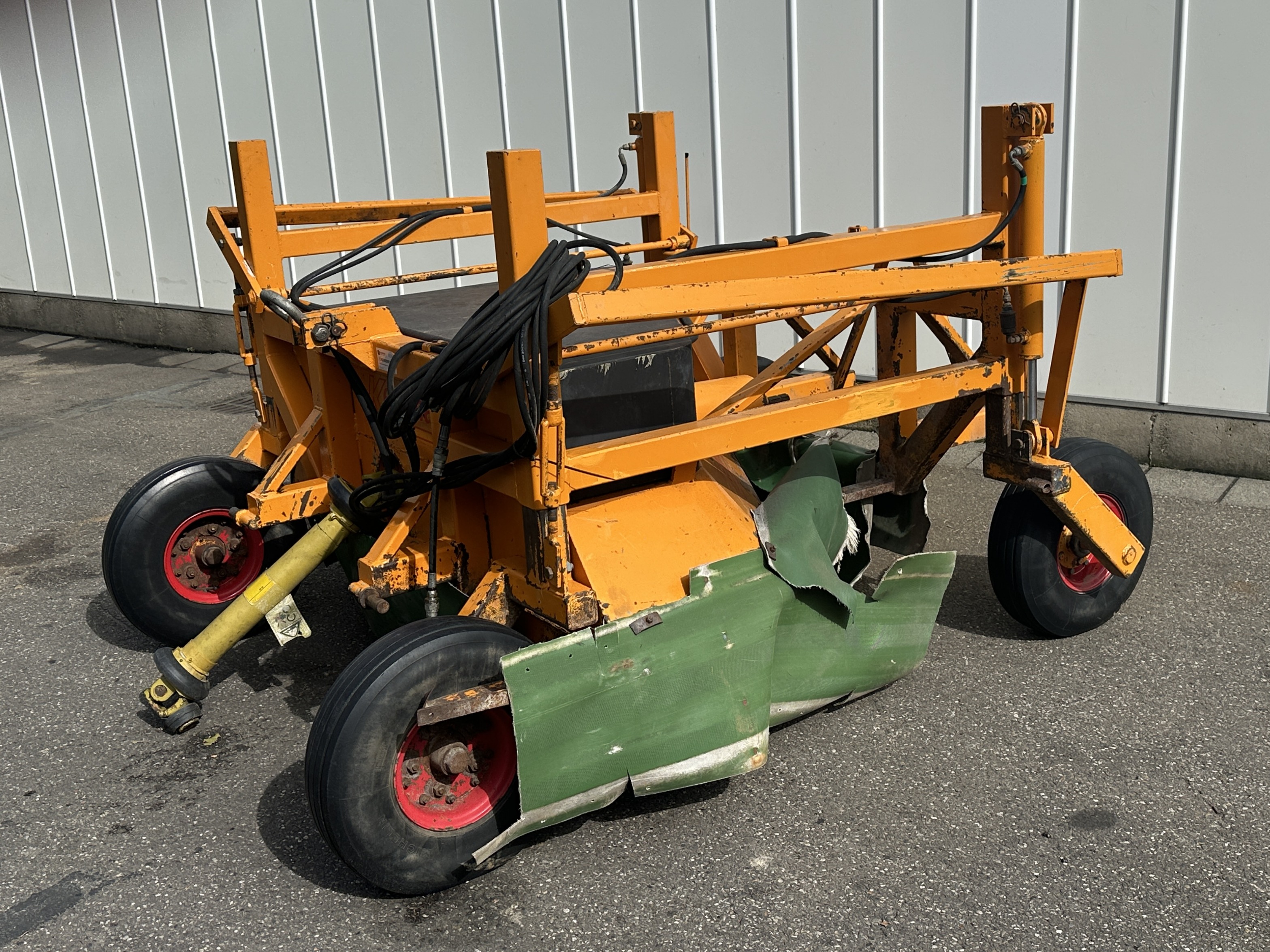 Keulmac uienloofklapper 150 cm voor voor en achter de tractor