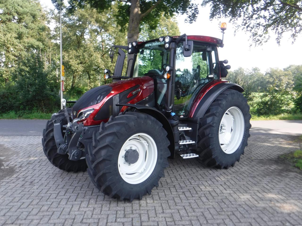 Nieuwe Valtra G125e Active !!