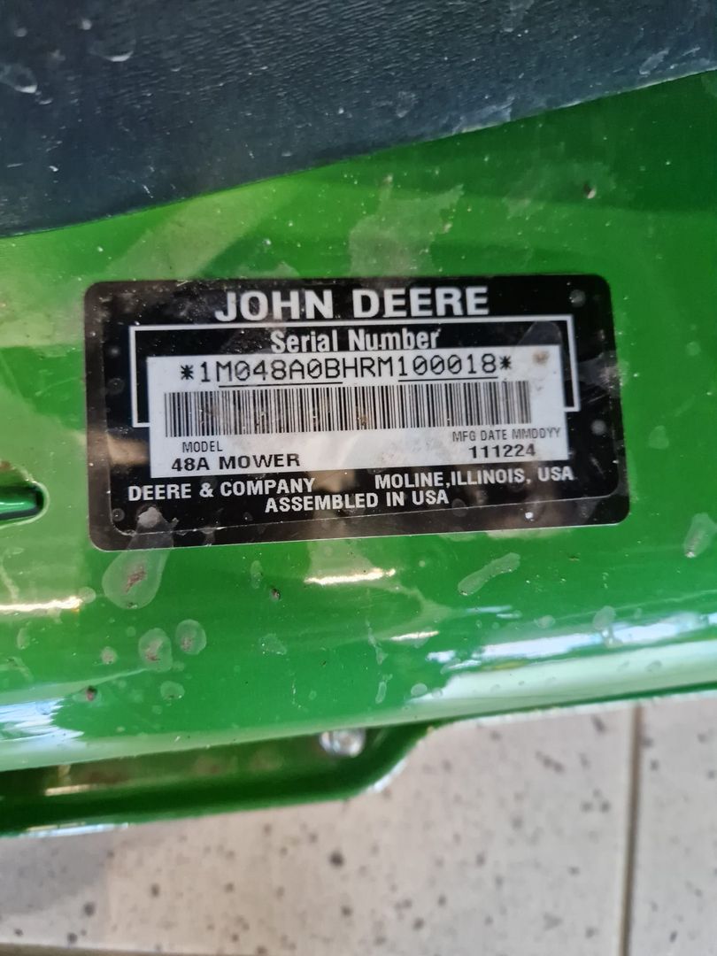 JOHN DEERE X370 ZITMAAIER INCL 48A MAAIDEK (HIL)  #692964